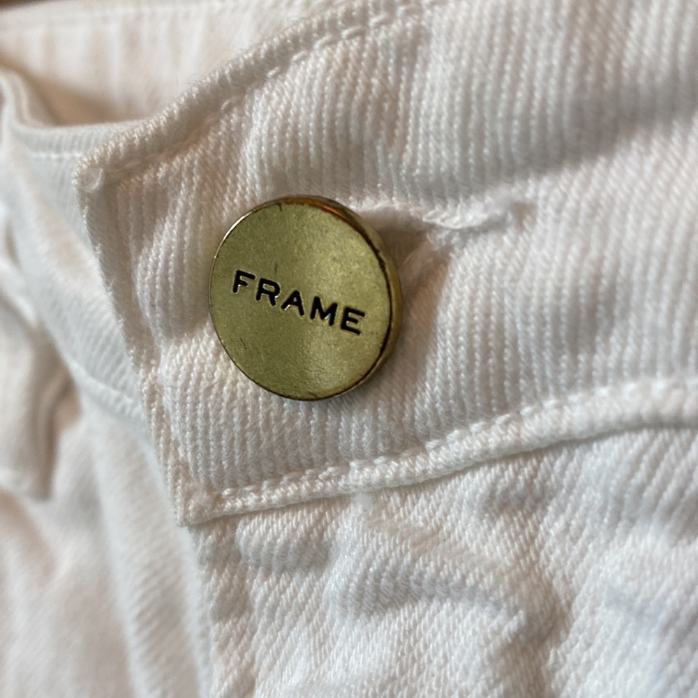 FRAME Denim Le Grand Garçon Cutoff Distressed Denim Short White Women’s Size 26 - Picture 6 of 9
